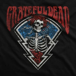 Bertha Icon Black T-Shirt -MLB Shop 31564f artwork 65761.1588954608